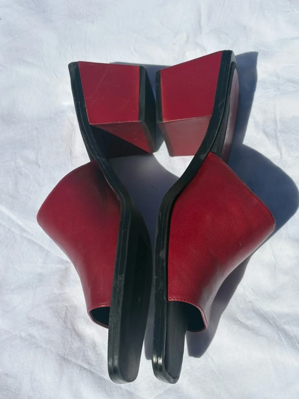Nine West Red Leather Open-Toe Slide Mules - Picture 3 of 5